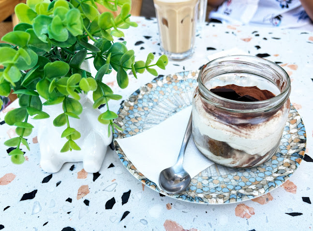 Comentarii opinii despre Coffee & Cake 2 - Kavana RELJA