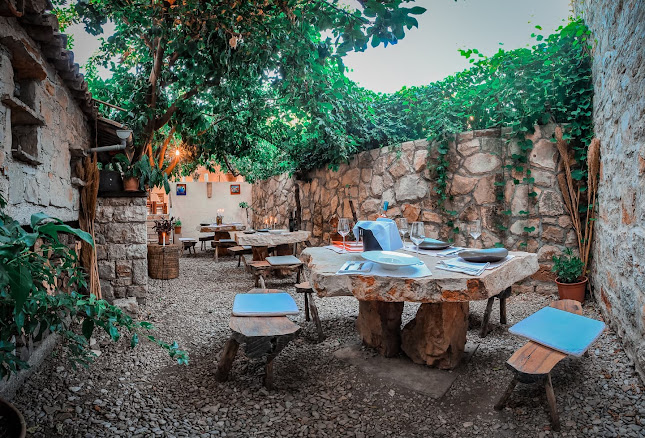 Restaurant & Winery Huljić