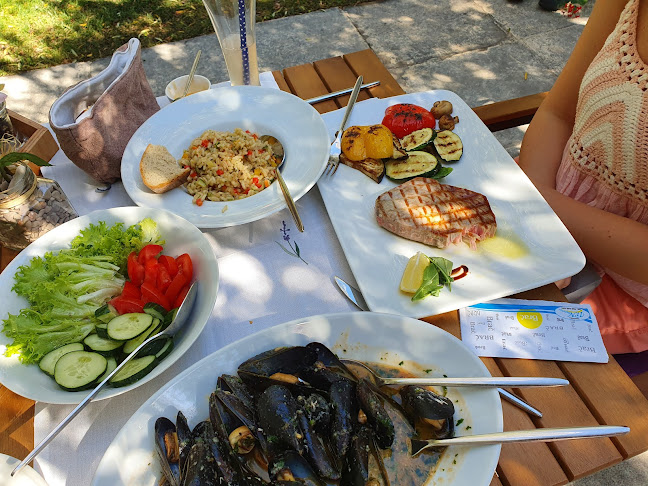 Mali Raj - Gastronomija i ugostiteljstvo