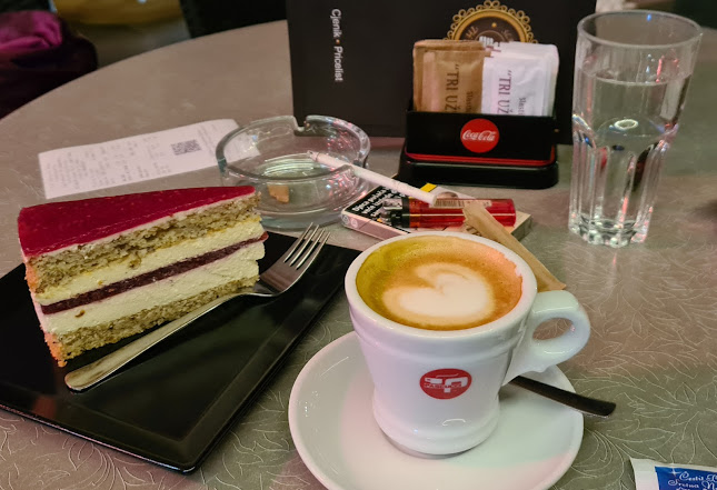 Opinii despre Slastice Tri užitka în Zabok - Gastronomija i ugostiteljstvo