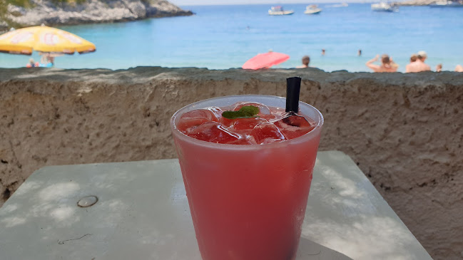 Opinii despre Duba Beach Bar în Hvar - Gastronomija i ugostiteljstvo