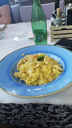 Bistro-pizzeria Luna - Gastronomija i ugostiteljstvo