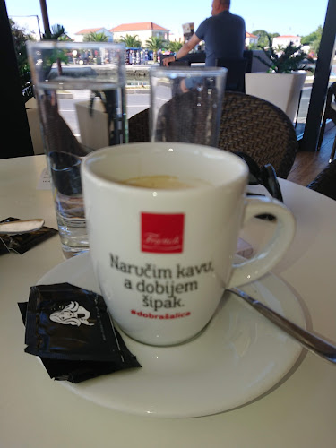 Comentarii opinii despre Bar Fortuna