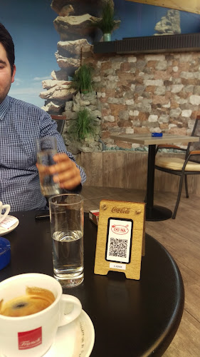 Opinii despre Caffe Bar DU-NA în Zagreb - Gastronomija i ugostiteljstvo