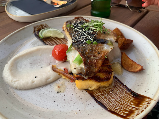 Opinii despre Mañana în Makarska - Gastronomija i ugostiteljstvo