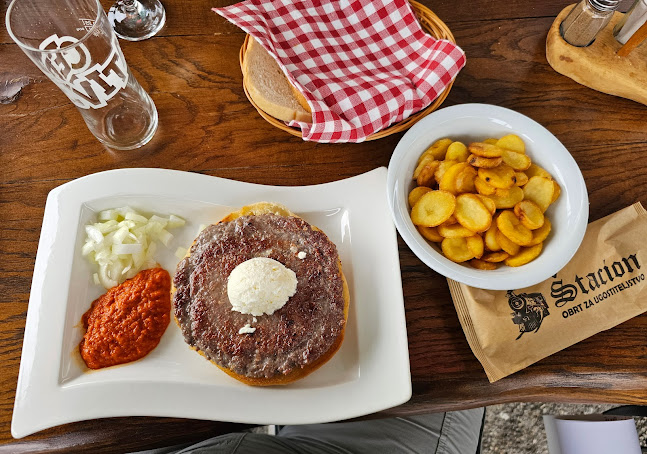 Opinii despre Buffet Štacion în Matulji - Gastronomija i ugostiteljstvo