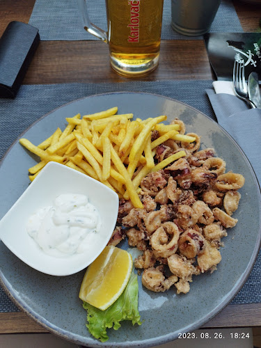 Pirates Kitchen seafood & steak