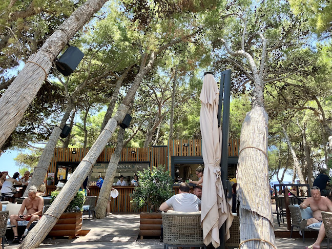 Plaža Zlatni Rat bb, Put Zlatnog Rata, 21420, Bol