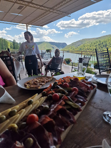 Comentarii opinii despre Panorama Roški Slap