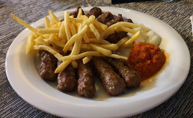 Obala Petra Krešimira IV 21, 21327, Podgora