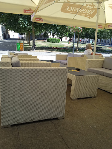 Caffe-Night Bar Cris - Gastronomija i ugostiteljstvo