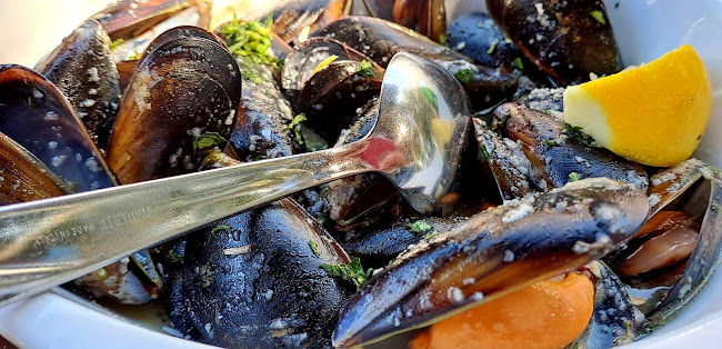 Konoba Maretina - Gastronomija i ugostiteljstvo