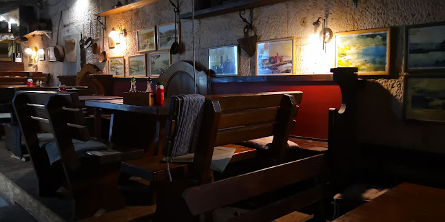 Ul. Riva Svetoga Mikule 33, 21485, Komiža