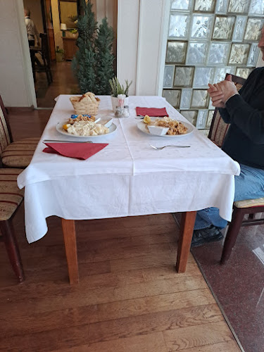 Gradska kavana i prenoćište Marina