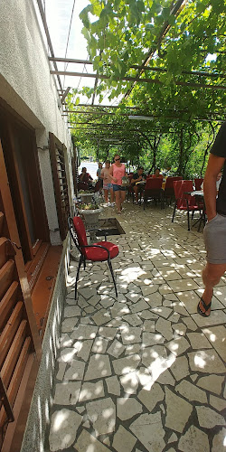 Konoba Stric Luka - Gastronomija i ugostiteljstvo