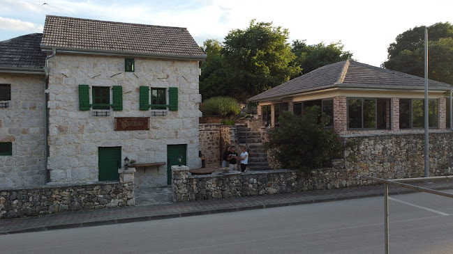 Seosko domacinstvo izletiste Buljan - Gastronomija i ugostiteljstvo