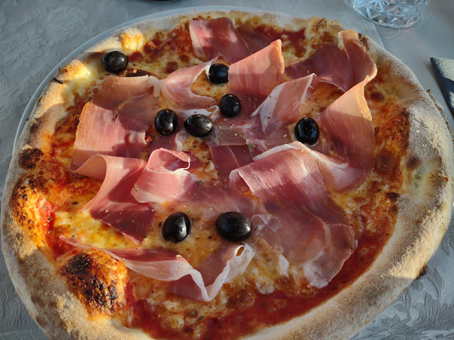 Comentarii opinii despre Bistro-Bar