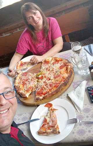 Opinii despre Pizzeria Lav - sala Ganjak în Zajačko Selo - Gastronomija i ugostiteljstvo