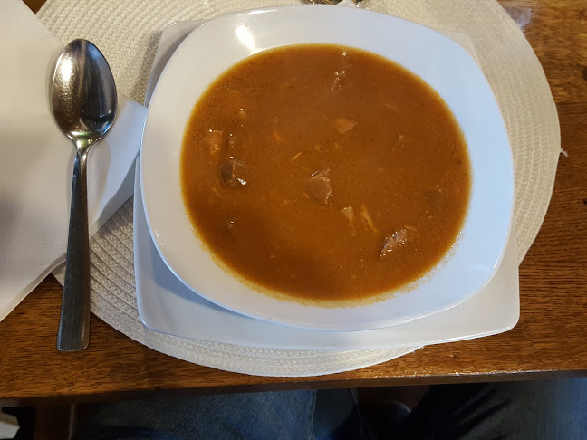 Opinii despre Restoran Jelen în Slavonski Brod - Gastronomija i ugostiteljstvo