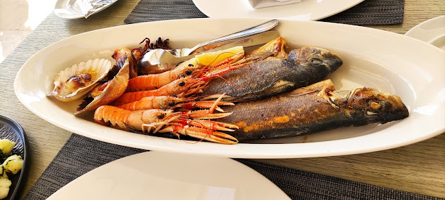 Half 8 Restaurant, Novigrad