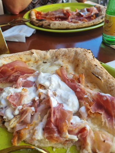 Trumbićeva obala 16, 21000, Split