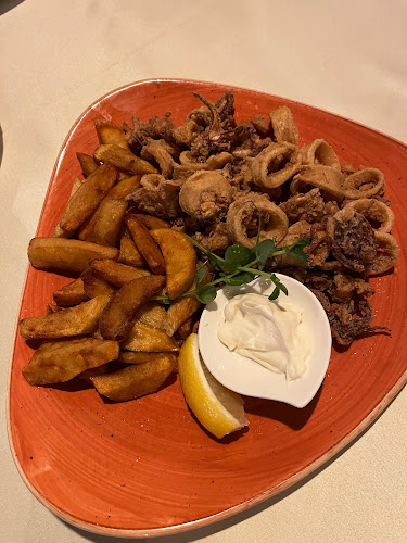 Restaurant Konoba Daniela - Gastronomija i ugostiteljstvo