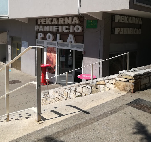 Pekarna Panificio Pola - Gastronomija i ugostiteljstvo