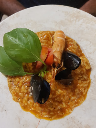 Restoran Plitka Vala - Betina