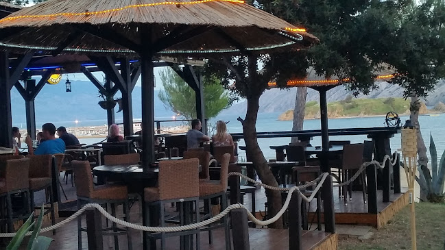 Comentarii opinii despre Beach Bar Bamboocho