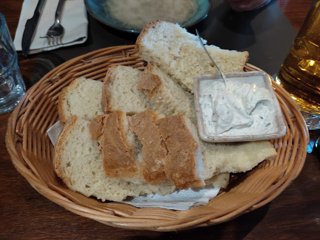 Bistro Bar Montona Gallery - Gastronomija i ugostiteljstvo