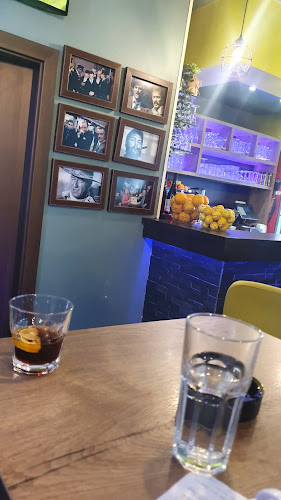Caffe & Night bar Hary - Gastronomija i ugostiteljstvo