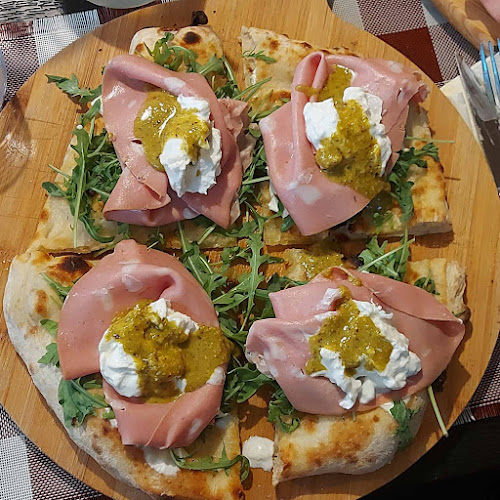 Ul. Podzidine 17, 52448, Sveti Lovreč Pazenatički