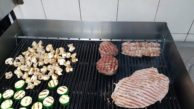 Opinii despre Pizzeria Ivo No1 în Stobreč - Gastronomija i ugostiteljstvo