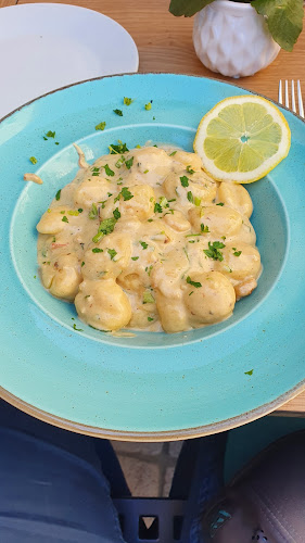 Konoba Fratelli - Gastronomija i ugostiteljstvo