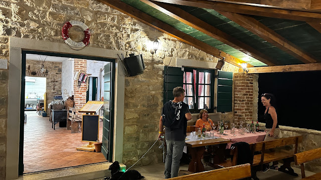 Opinii despre KONOBA TEŽAK în Metajna - Gastronomija i ugostiteljstvo