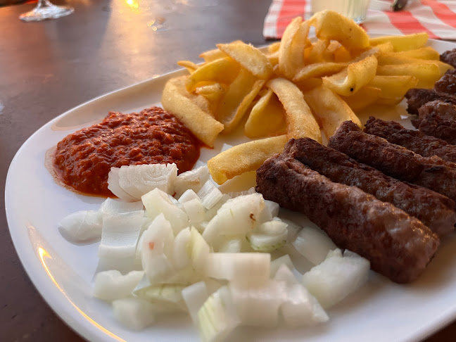 Pizzeria Buoni Amici In Piazza Umag