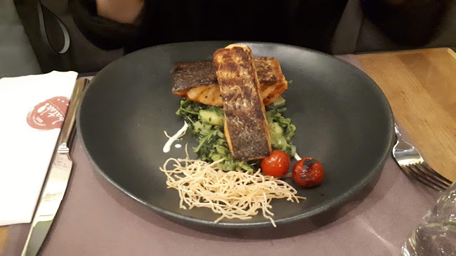 ​Batak Centar Cvjetni - Gastronomija i ugostiteljstvo