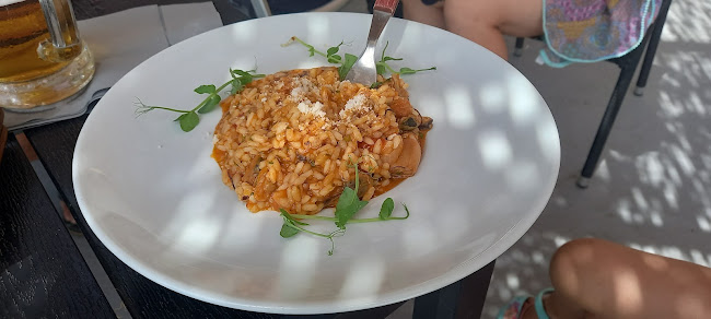 Opinii despre Reflektor - Murter în Murter - Gastronomija i ugostiteljstvo