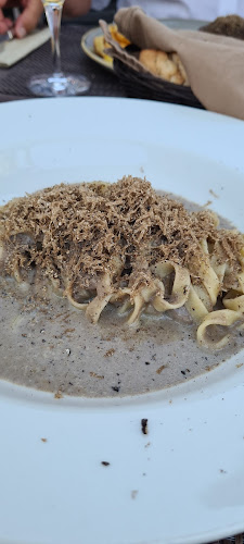 Barba Danilo's Wine, Aperitifs & Istrian Snacks - Gastronomija i ugostiteljstvo