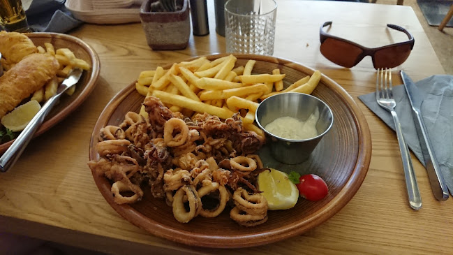 Comentarii opinii despre Hedonist