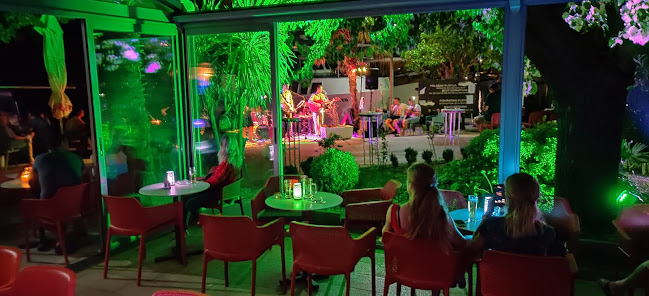 Obala Bana Pavla Subica 12, 22222, Skradin