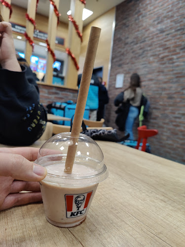 Comentarii opinii despre KFC Avenue Mall