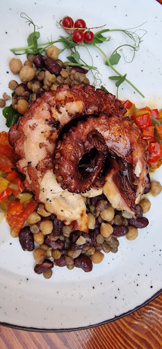 Opinii despre Bistro Luce & Brigita în Šibenik - Gastronomija i ugostiteljstvo