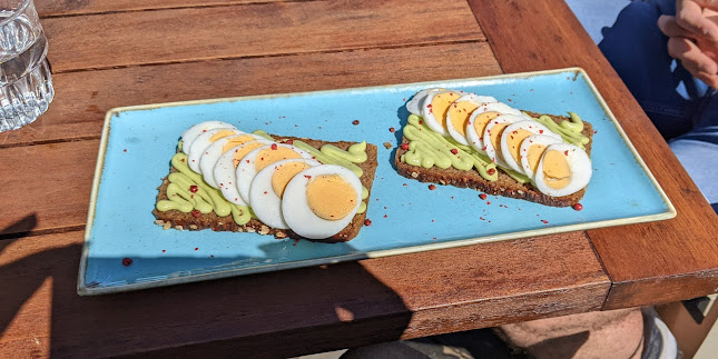 Comentarii opinii despre Harbor CookHouse & Club