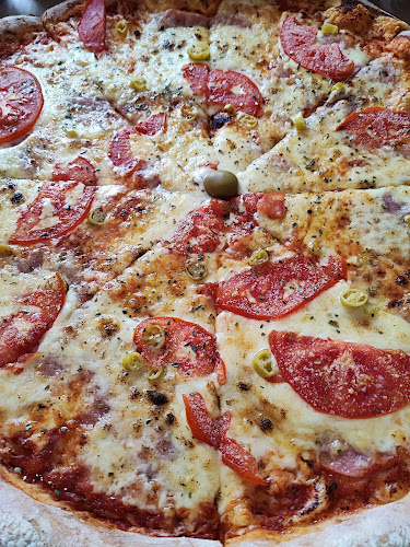 Pizzeria i slastičarna Tina - Slatina