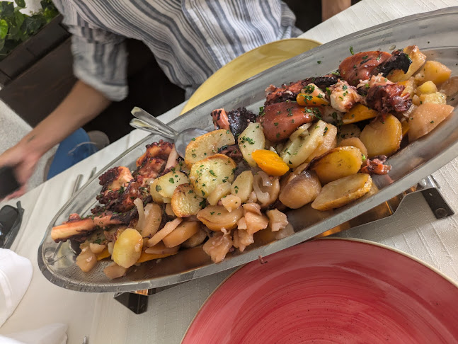 Ul. ban Mladenova 7, 21000, Split