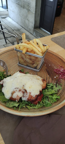 Comentarii opinii despre Hedonist