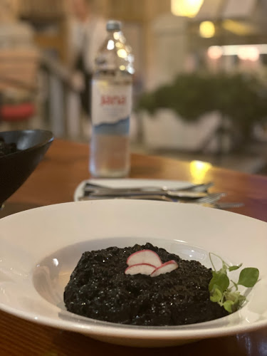 Opinii despre Bistro Luce & Brigita în Šibenik - Gastronomija i ugostiteljstvo