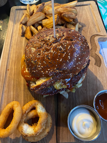 Comentarii opinii despre OX Steaks, Grill & Burgers