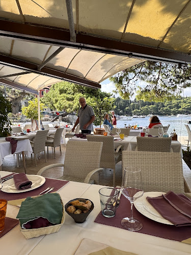 Opinii despre RESTAURANT LEUT în Cavtat - Gastronomija i ugostiteljstvo